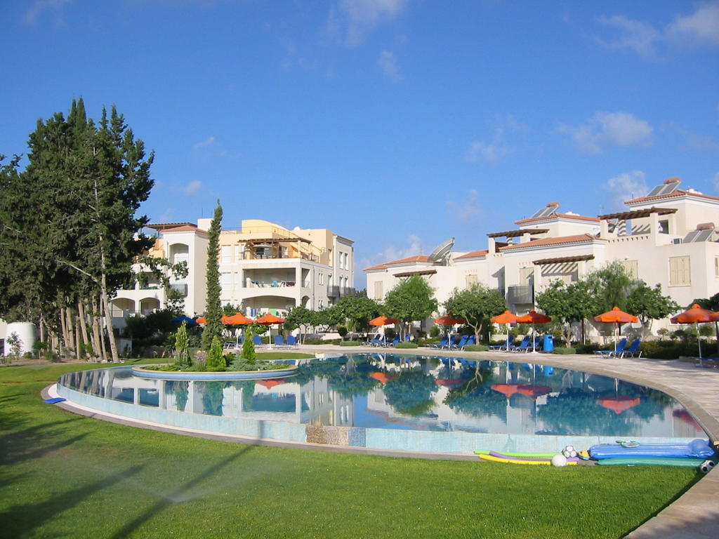 Hesperides Gardens Villa Paphos Buitenkant foto