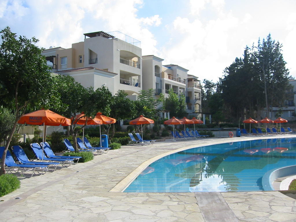 Hesperides Gardens Villa Paphos Buitenkant foto